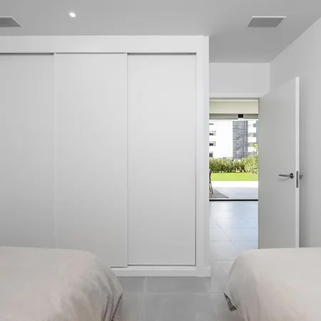 Higuerón West Alicia - Modern With Garden&pool View Apartamento